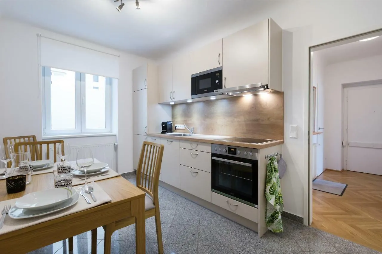 Apartment Rudolfsplatz Вена 0*,  Австрия