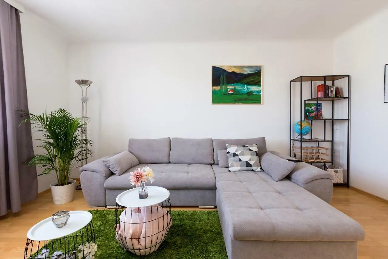 Apartment Rudolfsplatz Вена 0*,